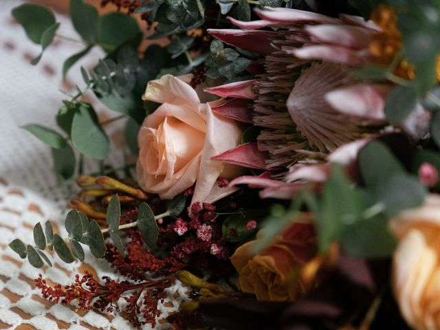 La boda de Jordi  y Isabel en Badalona, Barcelona 1