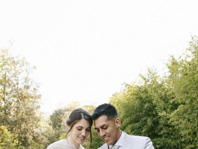 La boda de Pablo y Gigi en Sant Fost De Campsentelles, Barcelona 36