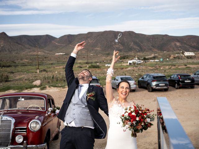 La boda de Antonio y Isabel en El Cabo De Gata, Almería 45