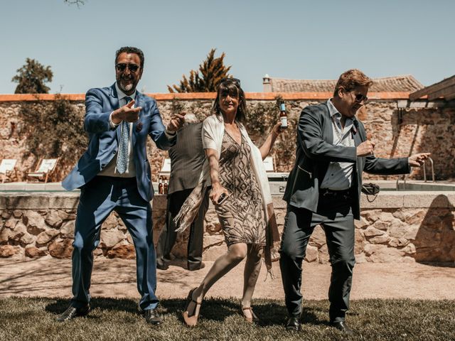 La boda de Carlos y Ana en Hoyuelos, Segovia 76