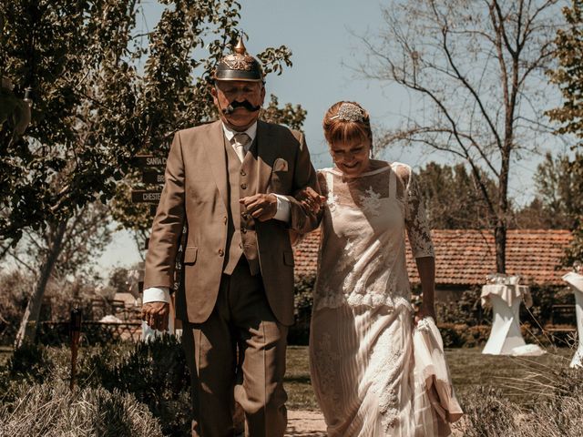 La boda de Carlos y Ana en Hoyuelos, Segovia 84