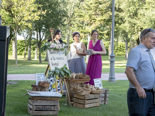 La boda de Alba y Xavi en Bellvis, Lleida 22