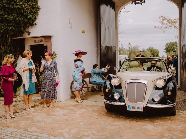 La boda de Dani y Loli en Alcala De Guadaira, Sevilla 70