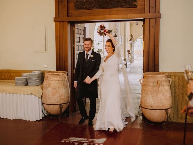 La boda de Dani y Loli en Alcala De Guadaira, Sevilla 106