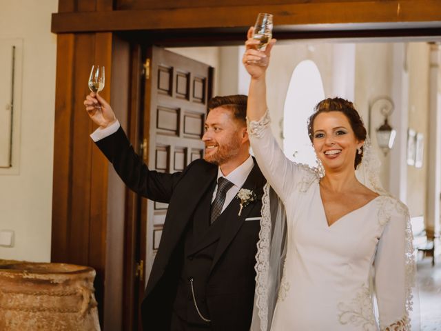 La boda de Dani y Loli en Alcala De Guadaira, Sevilla 108