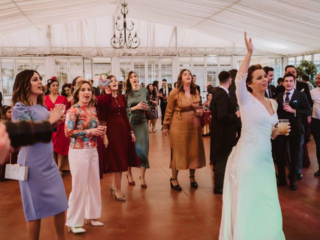 La boda de Dani y Loli en Alcala De Guadaira, Sevilla 141