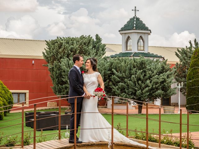 La boda de Alicia y David en Madrigueras, Albacete 32