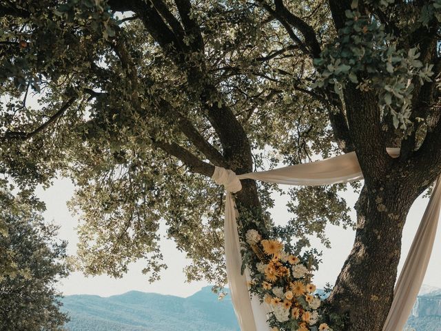 La boda de Bastien y Jessica en Montmajor, Barcelona 28