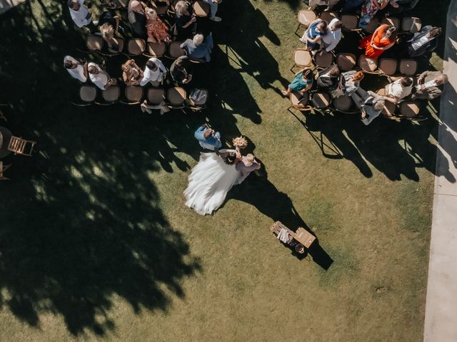 La boda de Bastien y Jessica en Montmajor, Barcelona 34