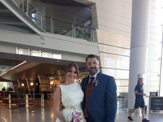 La boda de Santi y Eva en Benidorm, Alicante 4