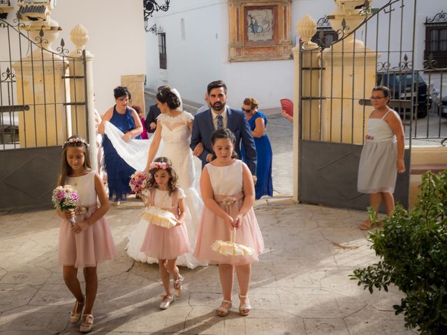 La boda de Juan Antonio y Ángeles en Arahal, Sevilla 20