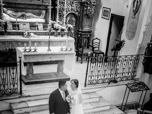 La boda de Juan Antonio y Ángeles en Arahal, Sevilla 45