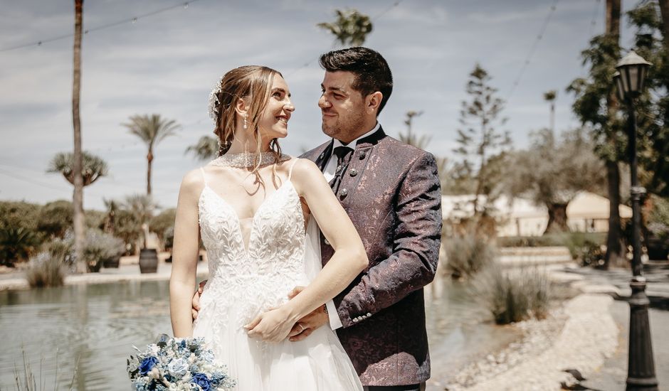 La boda de Luis y Lore en Elx/elche, Alicante