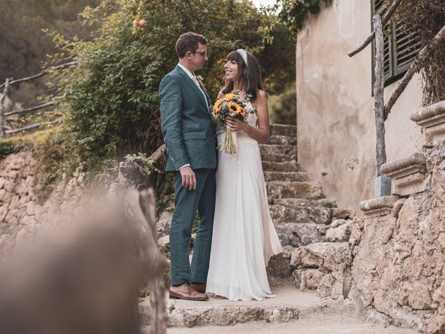 La boda de Michelle y Marina en Puigpunyent, Islas Baleares 20