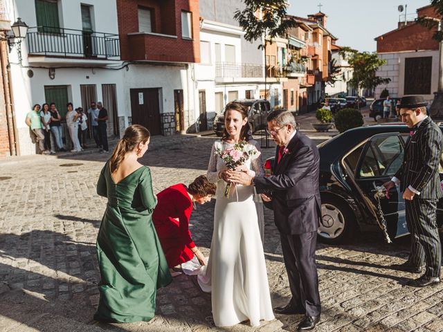 La boda de Nacho  y Marta en El Tiemblo, Ávila 11