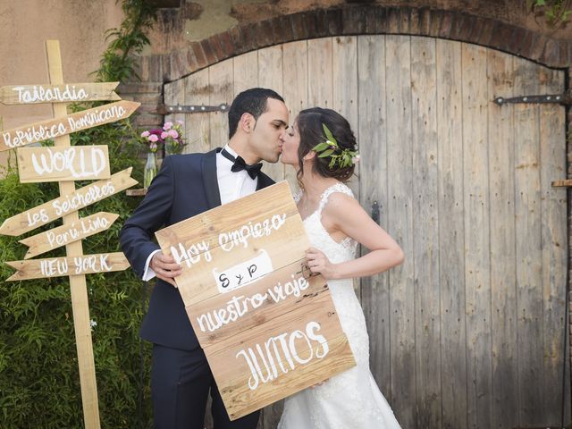 La boda de Samuel y Priscilla  en Santa Eulalia, Girona 1