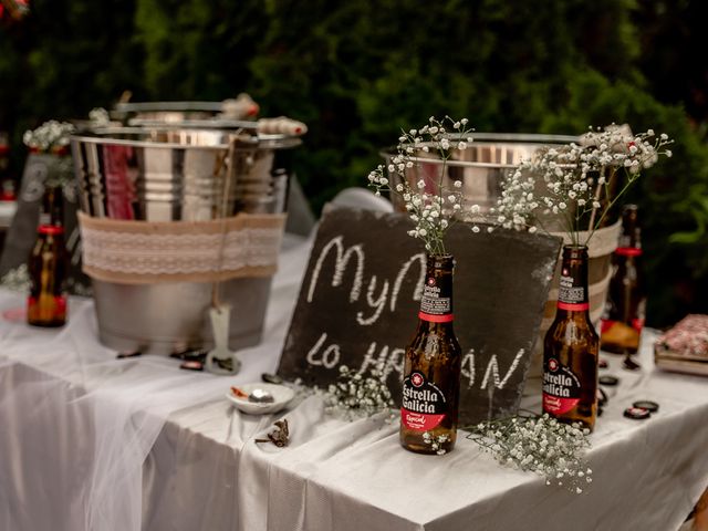 La boda de Marta y Miriam en Sotos De Sepulveda, Segovia 33