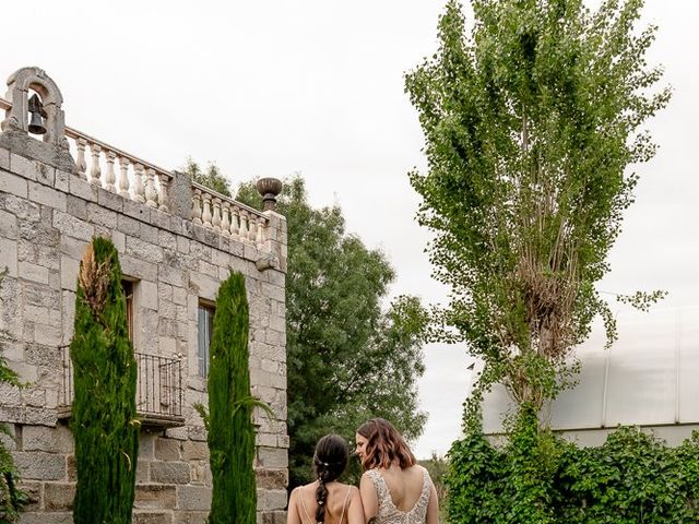 La boda de Marta y Miriam en Sotos De Sepulveda, Segovia 38