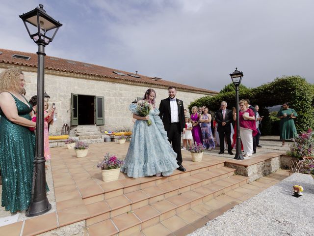 La boda de Megan y Lois en Pontevedra, Pontevedra 12