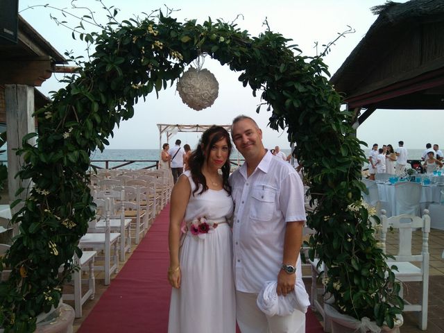La boda de Mario Jose y Carmen Maria en Almayate Bajo, Málaga 4
