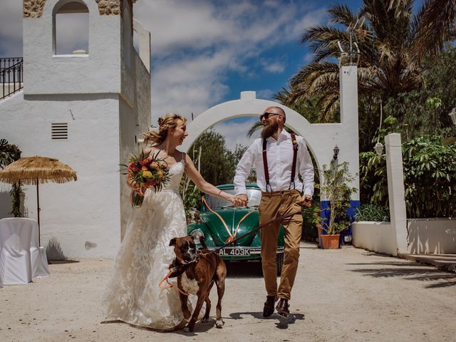 La boda de Wayne y Daisy en Elx/elche, Alicante 38