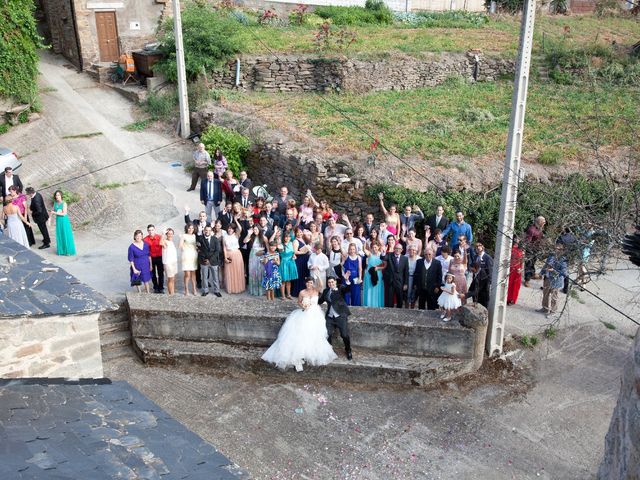 La boda de Fernando y Eva en San Roman De Bembibre, León 11