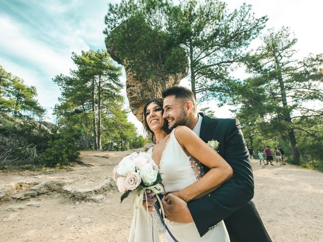 La boda de Jonatan y Vanesa en Villalba De La Sierra, Cuenca 15