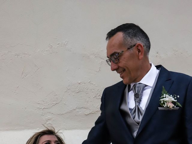 La boda de Alfredo y Lina en Castelló/castellón De La Plana, Castellón 48