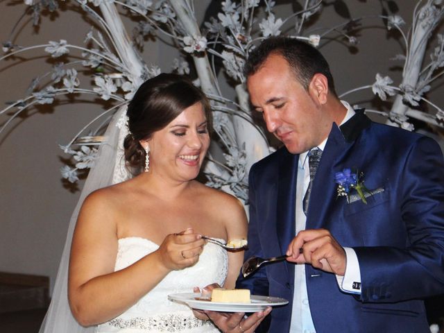 La boda de Javier y Laura en Armilla, Granada 5