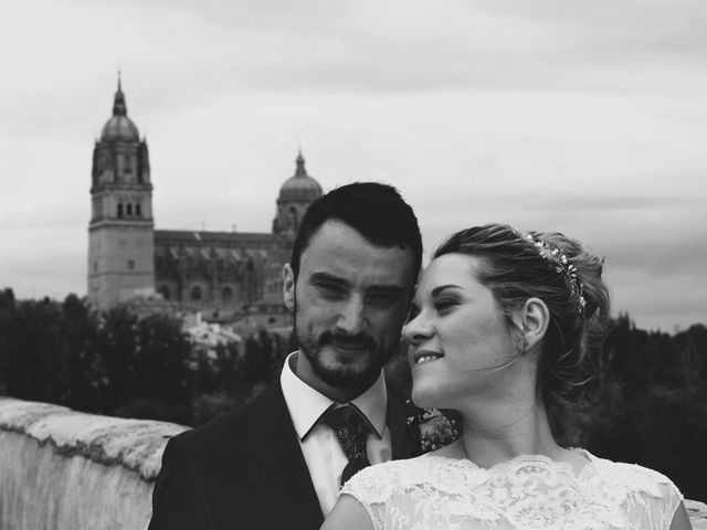 La boda de Fonsi y Amanda en Pueblo Castellanos De Villiquera, Salamanca 18