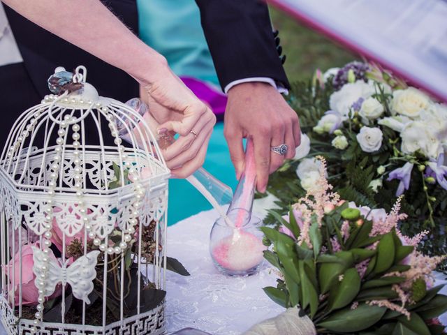 La boda de José Tomás y Sandra en Dos Hermanas, Sevilla 12