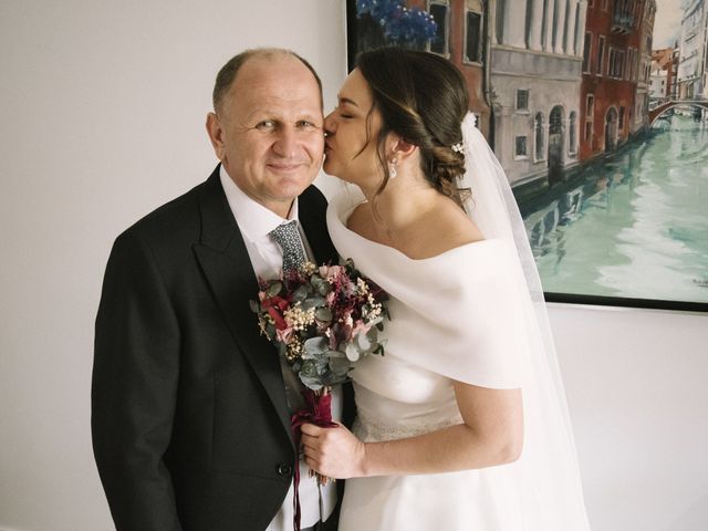 La boda de Álvaro y Yulia en Lupiana, Guadalajara 15