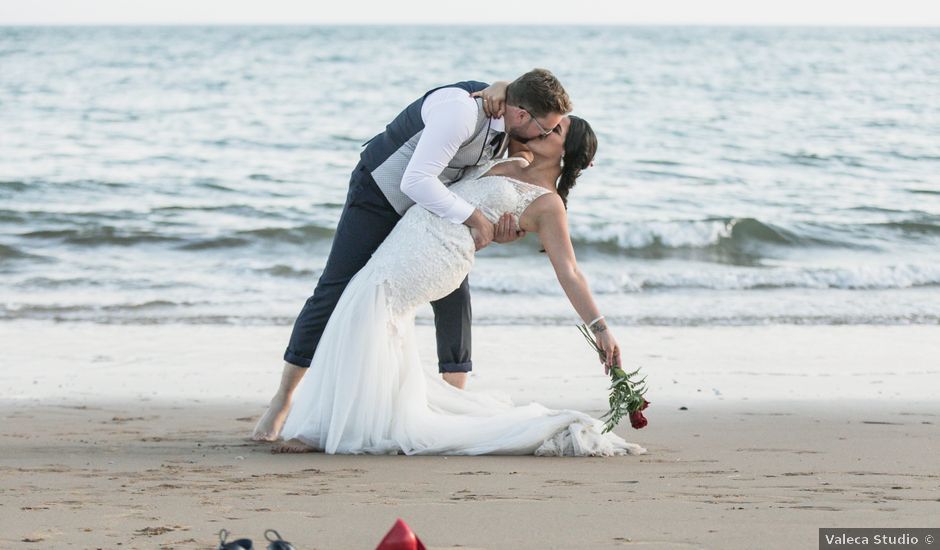 La boda de Paola y Bartolomé en El Cerro De Andevalo, Huelva