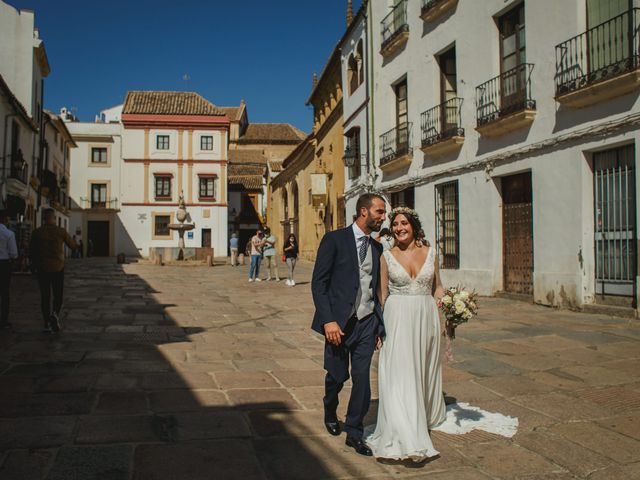 La boda de Enrique y Lucia en Córdoba, Córdoba 4