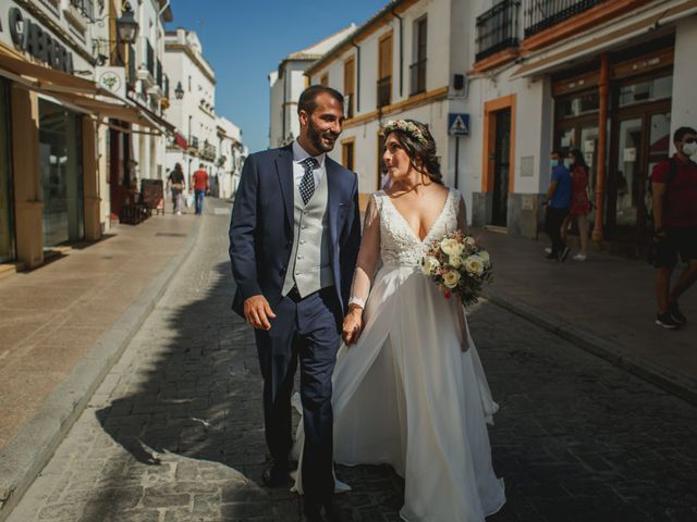 La boda de Enrique y Lucia en Córdoba, Córdoba 5