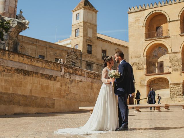 La boda de Enrique y Lucia en Córdoba, Córdoba 9