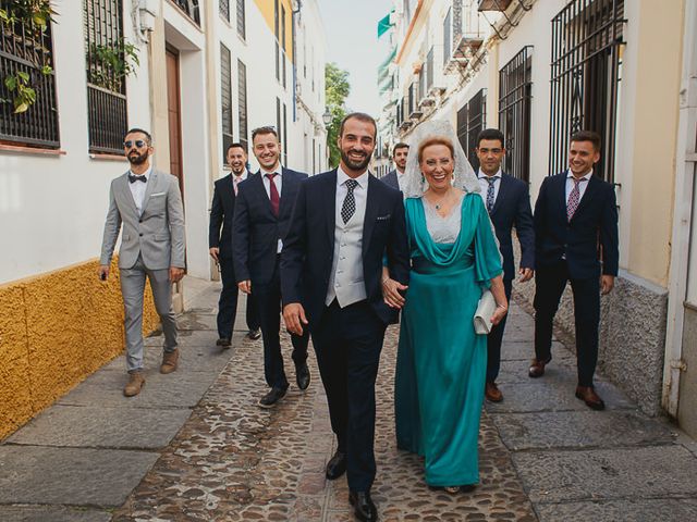 La boda de Enrique y Lucia en Córdoba, Córdoba 26