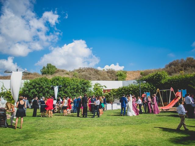 La boda de Juan Antonio y Milagros en Los Barrios, Cádiz 26