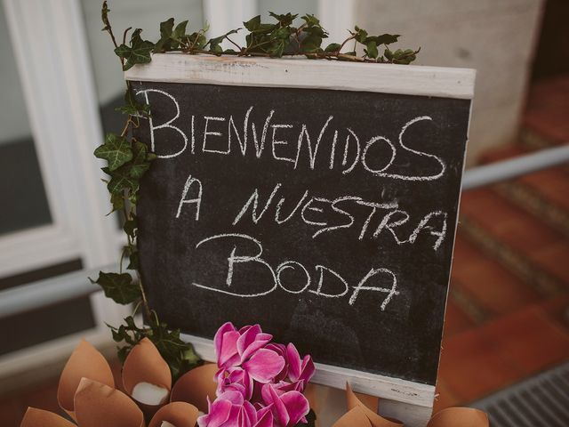 La boda de Javier y Laura en O Grove (Resto Parroquia), Pontevedra 24