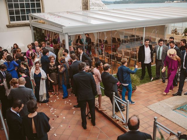 La boda de Javier y Laura en O Grove (Resto Parroquia), Pontevedra 44