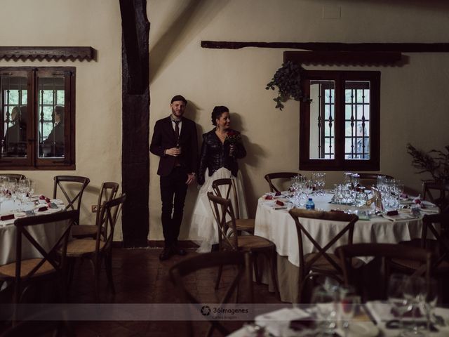 La boda de Asier y Garazi en Vitoria-gasteiz, Álava 2