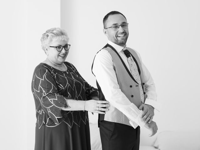 La boda de Begoña y Catalin en Almería, Almería 9
