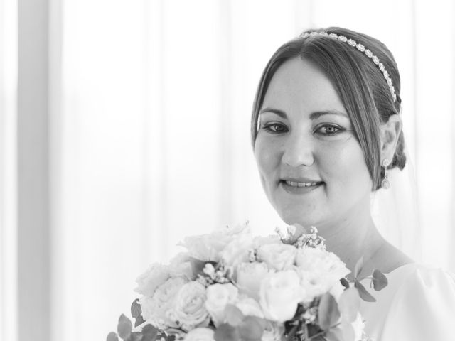 La boda de Begoña y Catalin en Almería, Almería 35