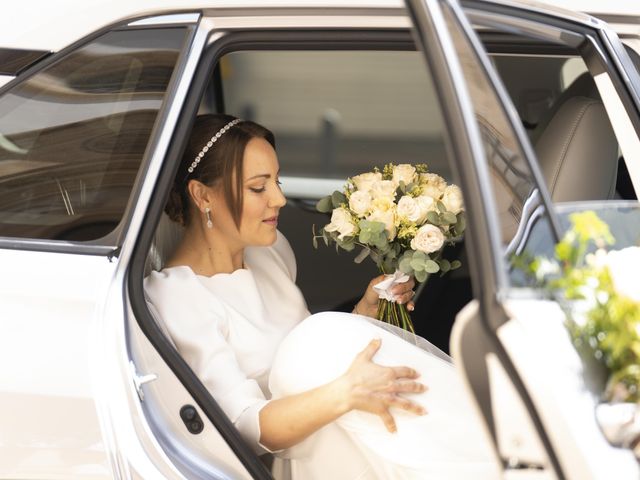La boda de Begoña y Catalin en Almería, Almería 49