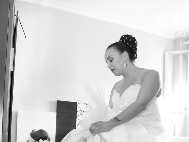 La boda de Manuel y Eli en Coria Del Rio, Sevilla 13