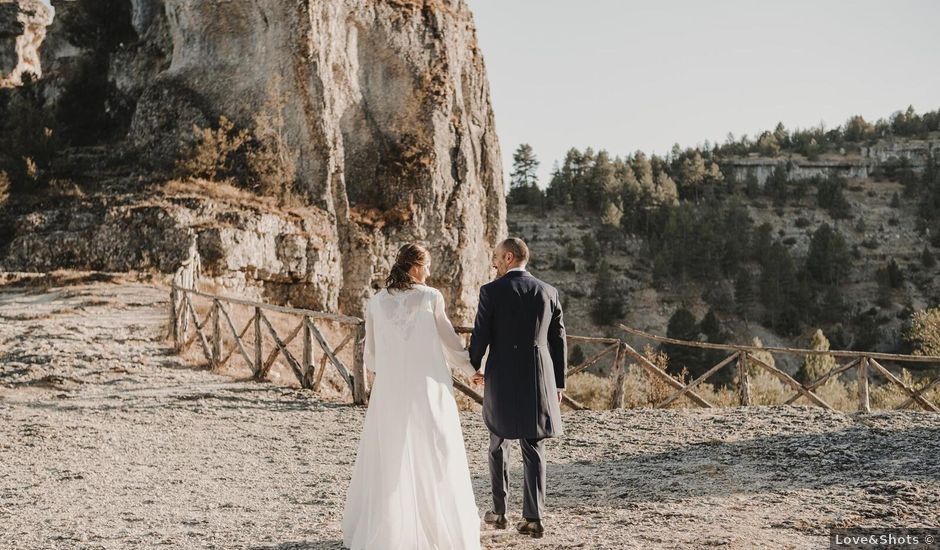 La boda de David y Belén en Burgo De Osma, Soria