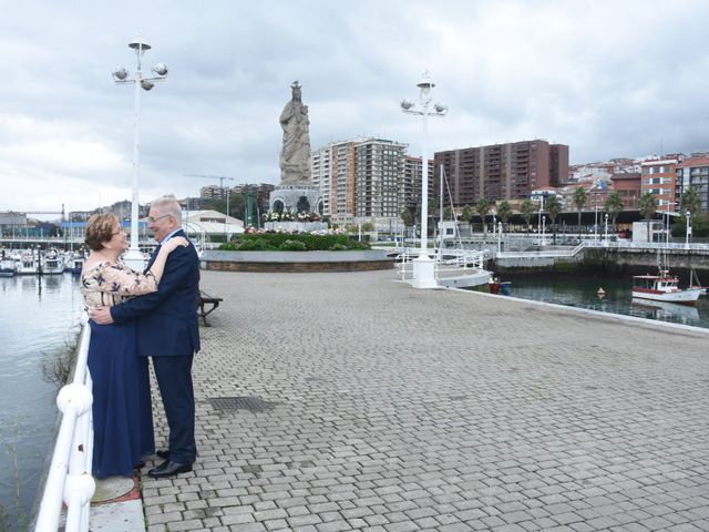 La boda de Jose Ramon y Mari Cruz en Santurtzi, Vizcaya 33