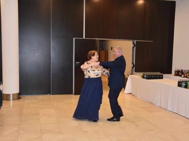 La boda de Jose Ramon y Mari Cruz en Santurtzi, Vizcaya 38