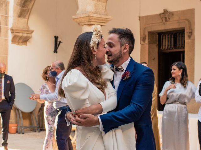 La boda de Sergio y Laura en Alburquerque, Badajoz 26