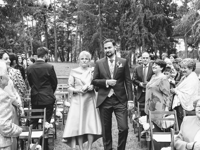 La boda de Manuel y María en Quintana Redonda, Soria 12